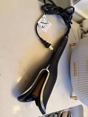 CHI Black Ceramic Curling Iron - Black